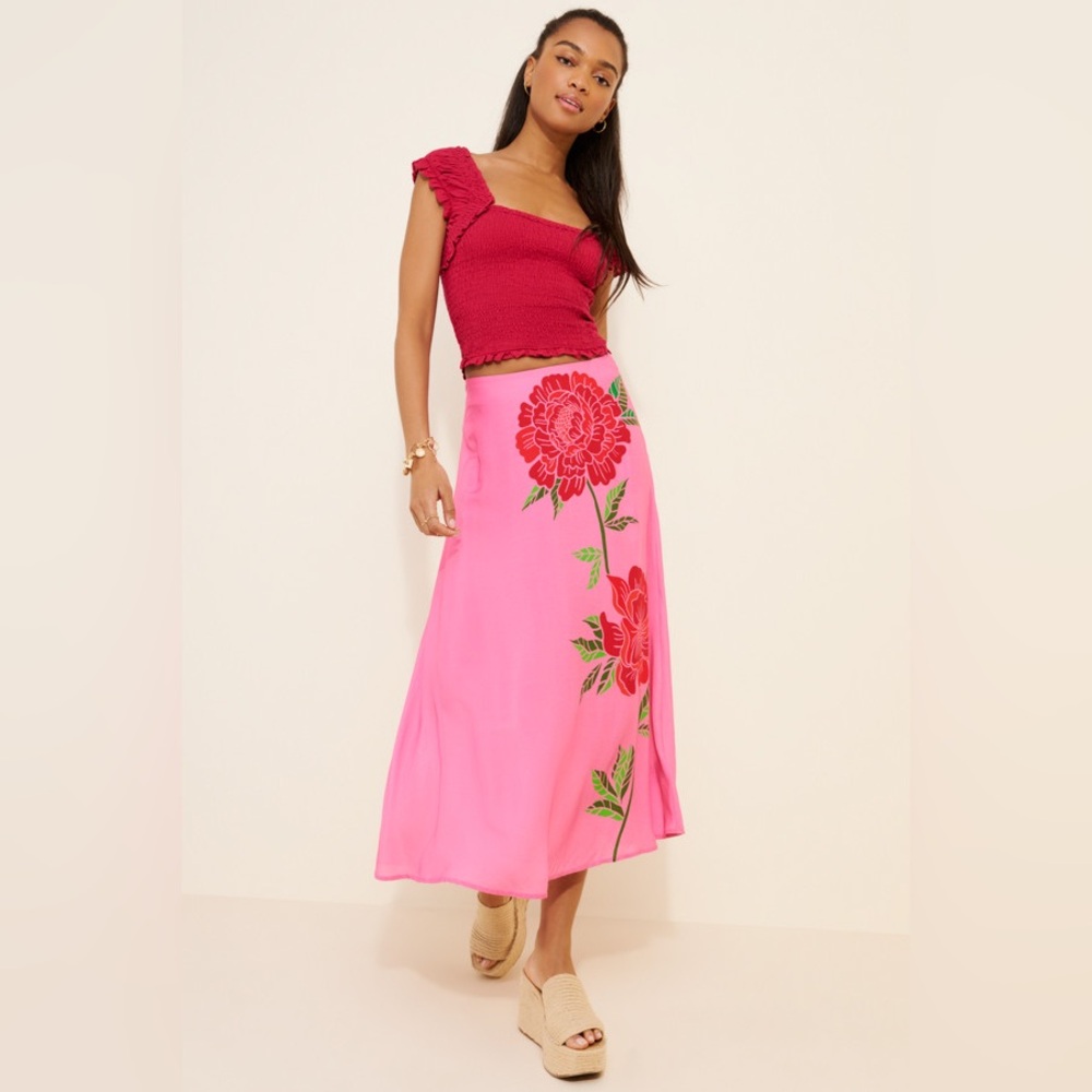 NWT FARM Rio Rose Motif Maxi Skirt Size Small